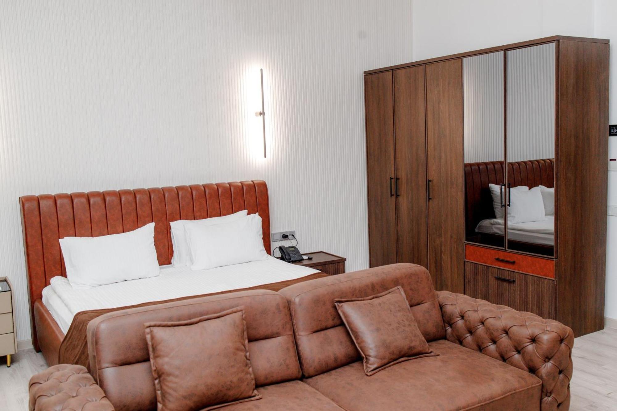 Infinity Plaza Block 1 Hotel Atyrau Exterior photo